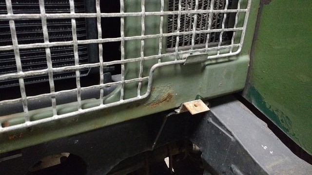 109 fornt panel corrosion